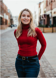 Lydia Marchant Headshot